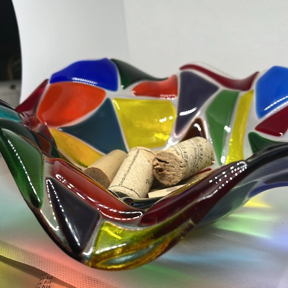 Fused art glass bowl - Picture 14 of 15